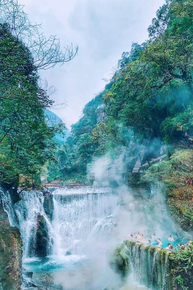 哪个可以玩游戏挣钱的游戏画面